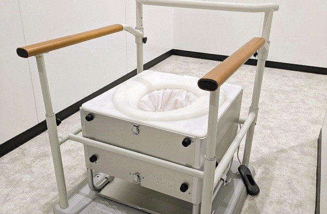 避難時に便利な簡易トイレの写真