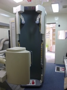 胃がん検診車の内部の写真