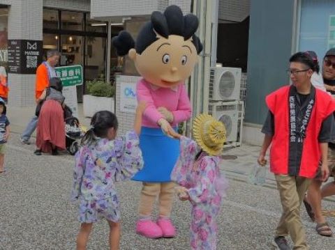 サザエさん商店街通りゆめまつりパレード１４