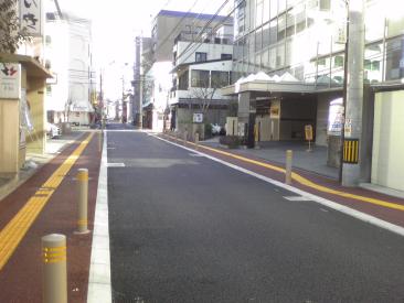 バリアフリー化された既存道路の写真
