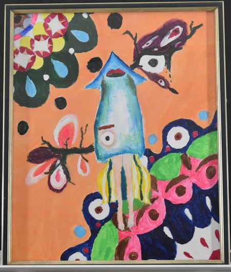 野上百合子「いかの着ぐるみの女」