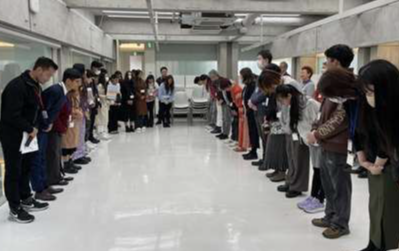 みんなでお辞儀の練習