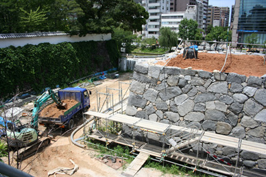 上之橋御門石垣修復工事の写真