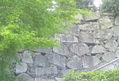 ハート形の石の写真