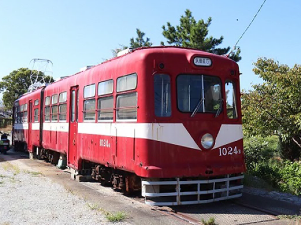イーストコート西戸崎にある西鉄1000形電車・A1024ABの写真