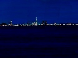 会場から海側の夜景の画像