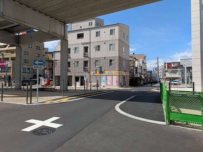 雑餉隈(ざっしょのくま)1号踏切（施工後）