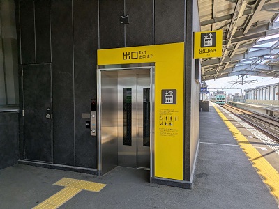 桜並木駅エレベーター