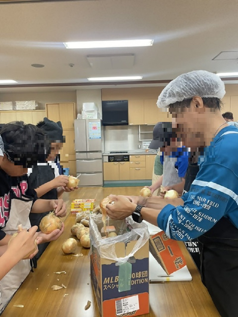 玉ねぎの皮むきは涙が出ます