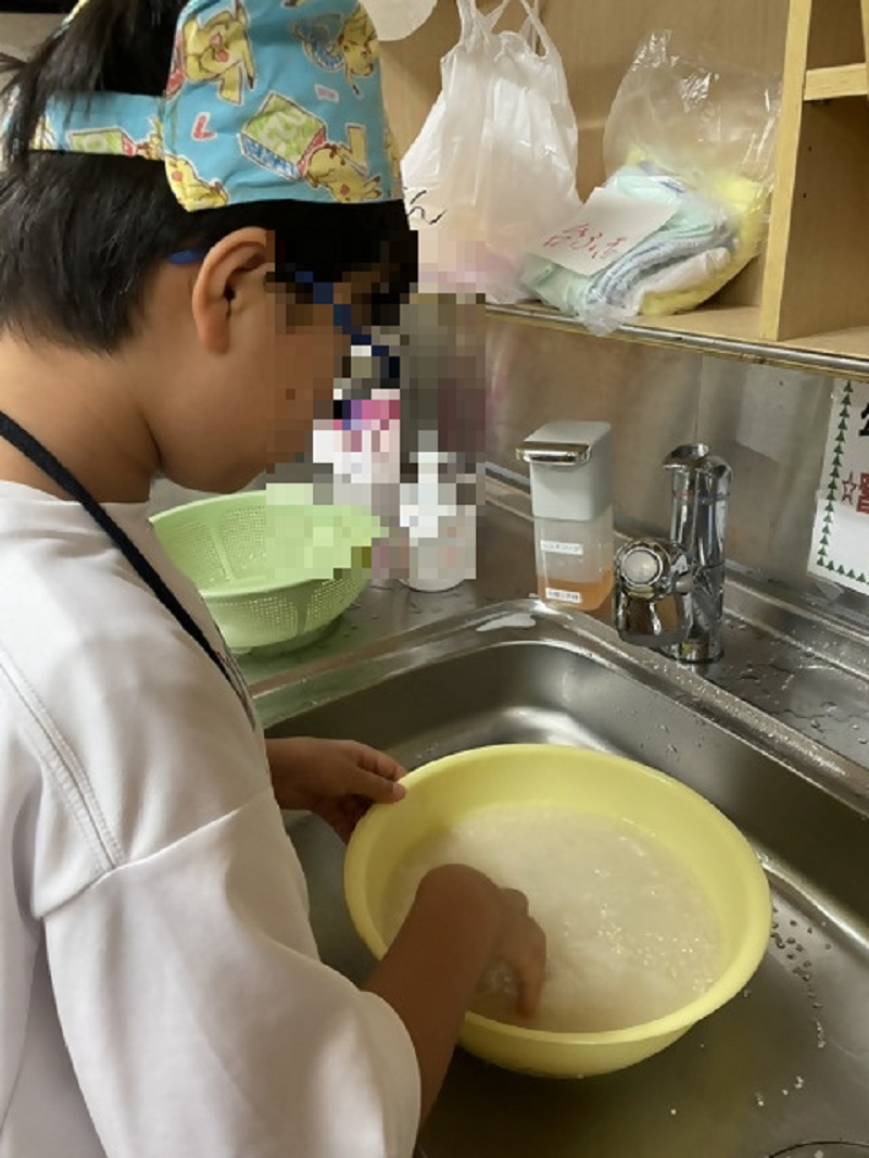 小学生も頑張った