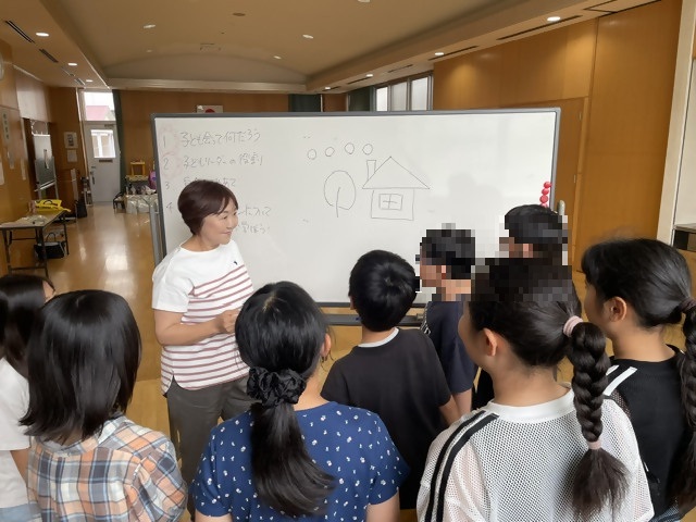 絵を言葉でどう表現するかを考える