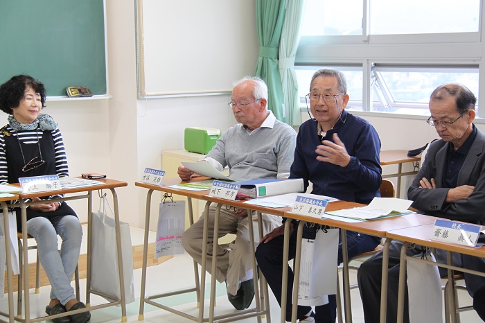 説明する会長の写真