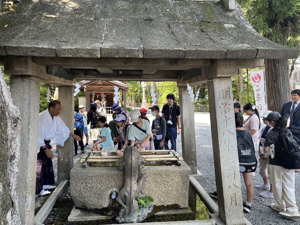 画像：穂高神社見学
