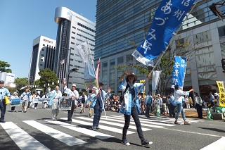 画像：博多どんたく港まつりでの安曇野市どんたく隊パレードその２
