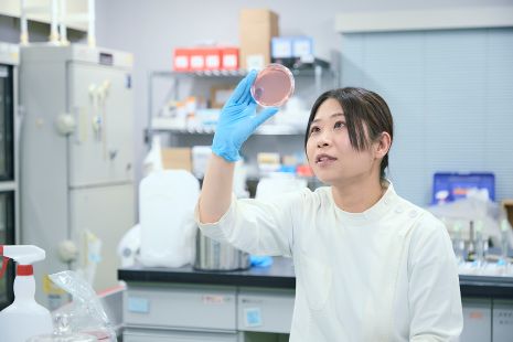 写真、獣医師３