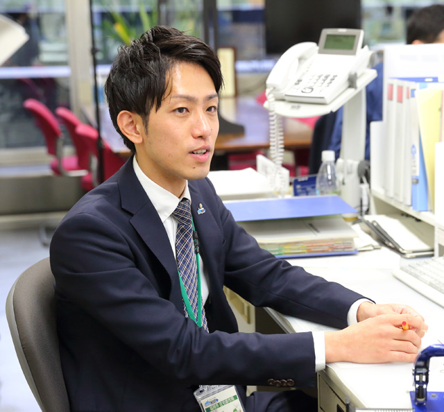 写真）平成26年度入庁　川原（その1）