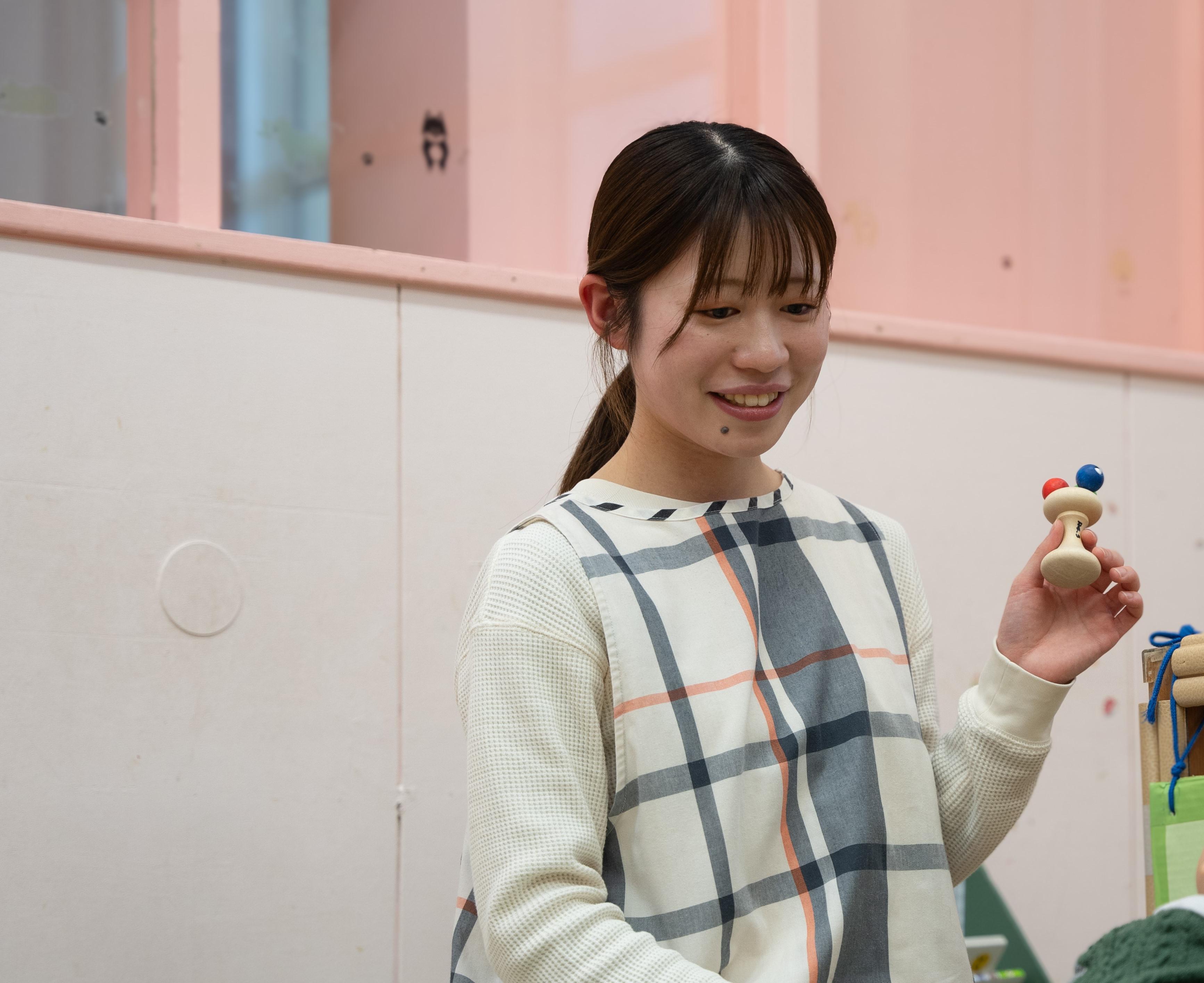 写真）保育士　高田（その４）