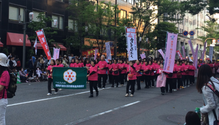 どんたくパレードの様子の写真