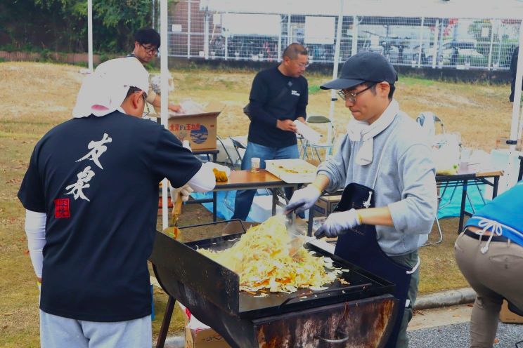 焼きそば調理