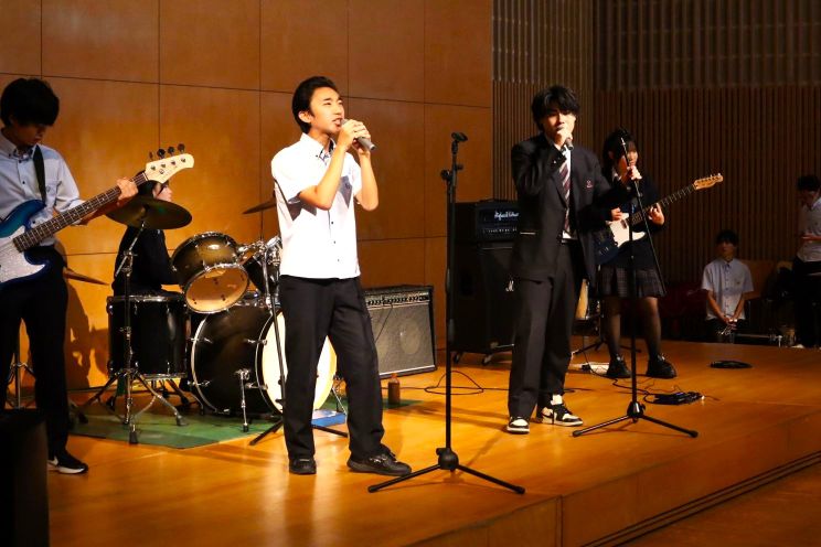 博多工業高校軽音楽部