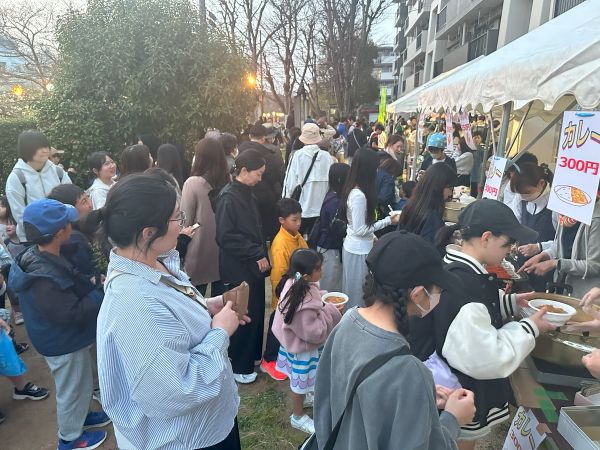 たくさんの人で賑わいました