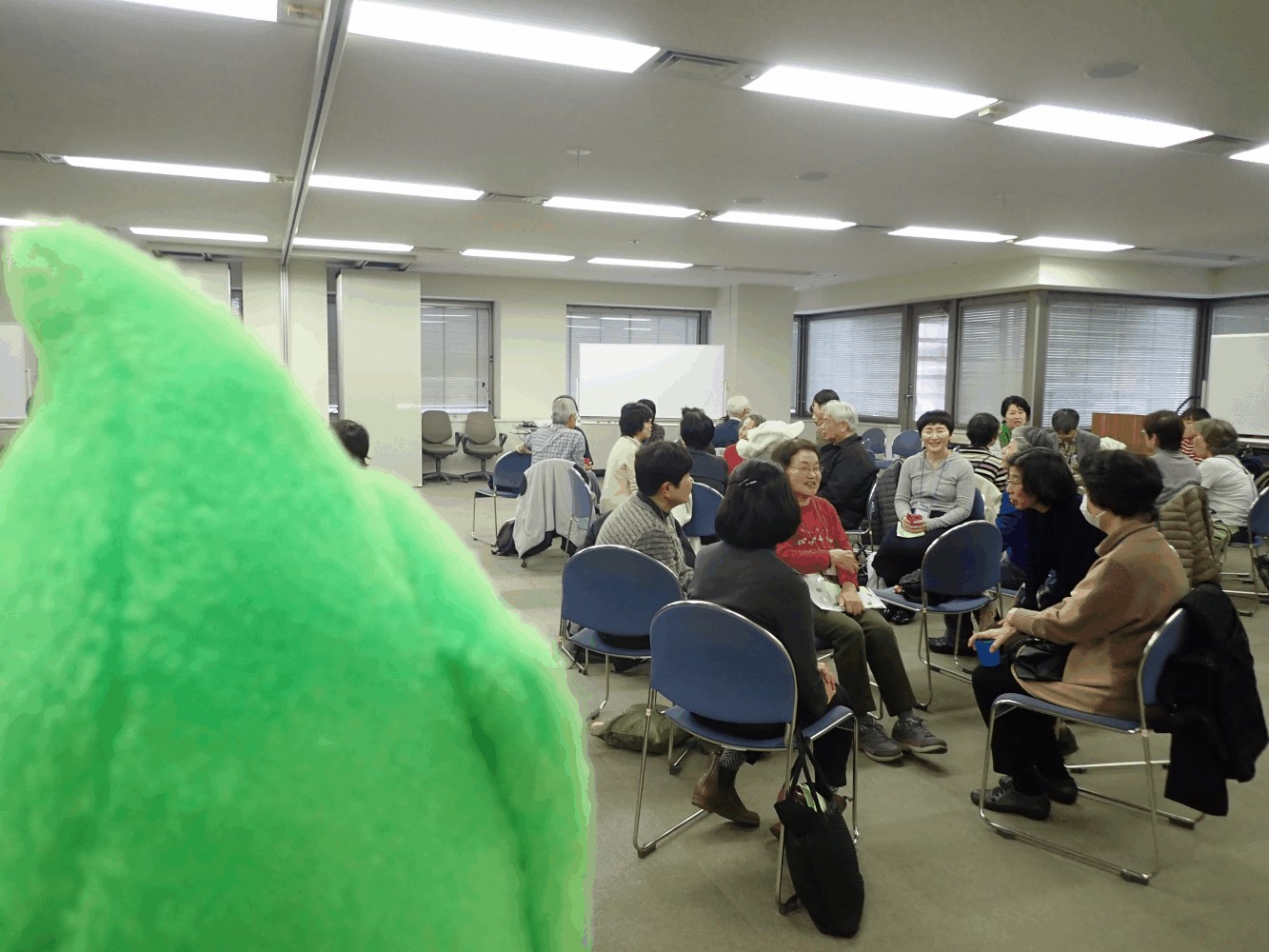 （写真）第2回トークカフェの様子2