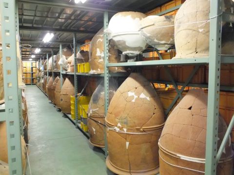 福岡市埋蔵文化財センター収蔵庫