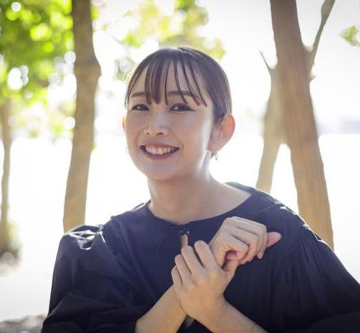 中上真亜子氏画像