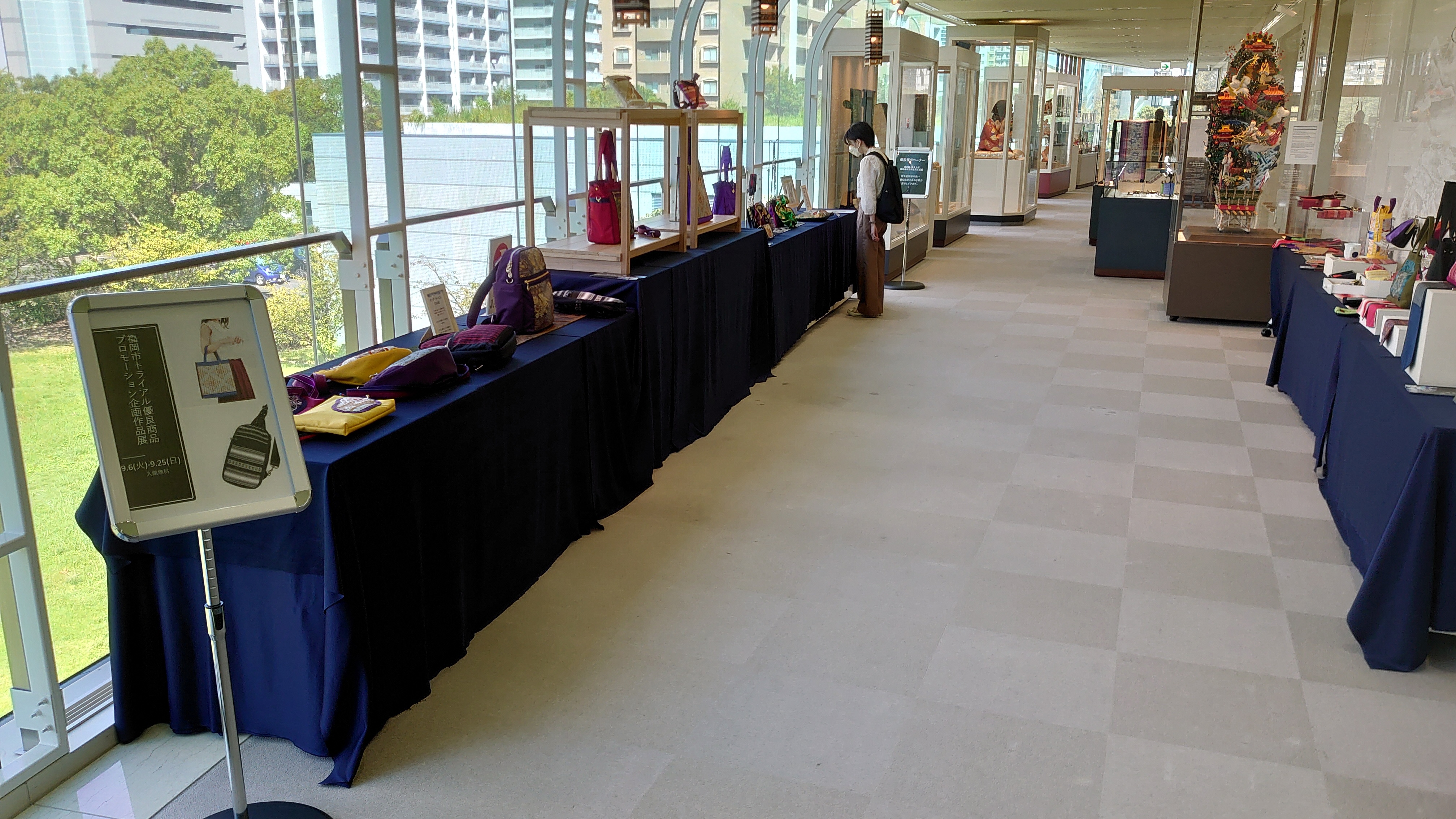 福岡市トライアル優良商品プロモーション作品展示展の写真2