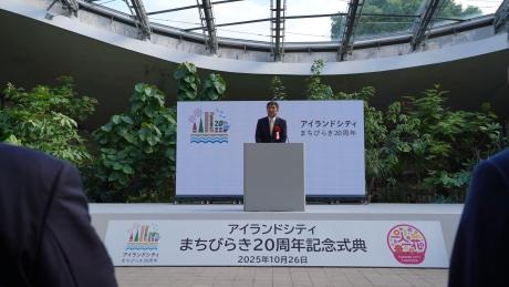 平畑福岡市議会議長に来賓のご挨拶をいただきました