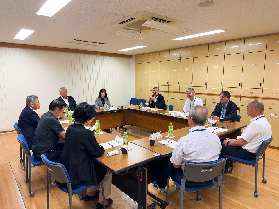 懇談会の様子