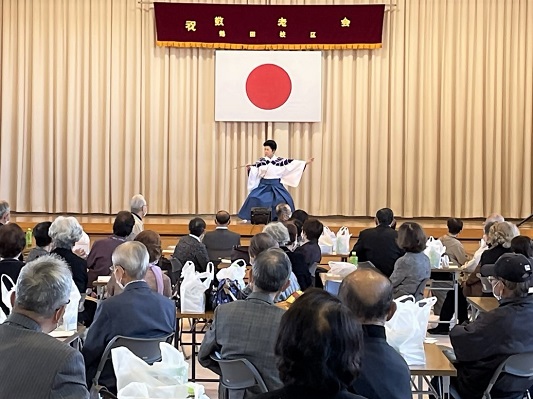 祝舞披露