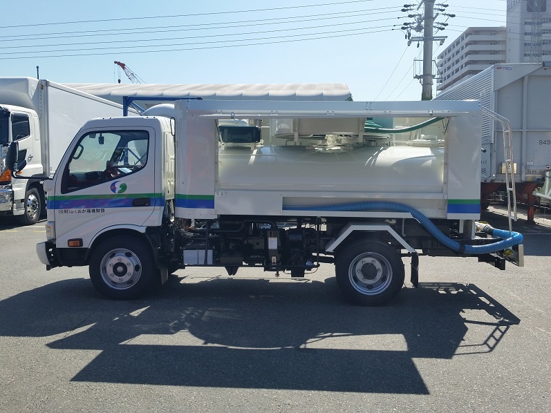 し尿車の画像