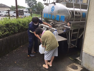 活動中の写真2