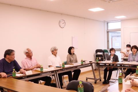 懇談中の様子