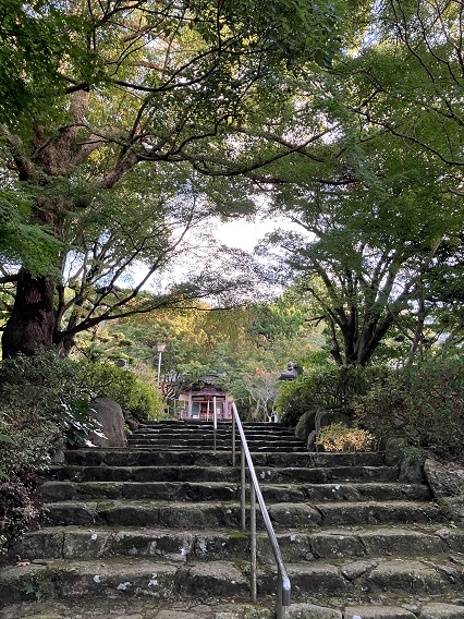 徳栄寺内