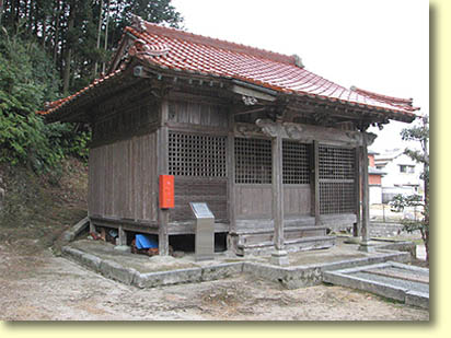 画像：大日如来坐像（３）