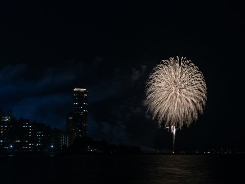 百道浜から望む花火４