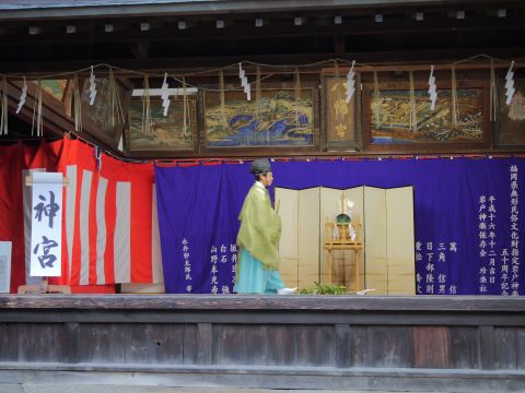 紅葉八幡宮岩戸神楽１