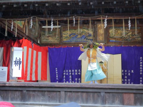 紅葉八幡宮岩戸神楽2