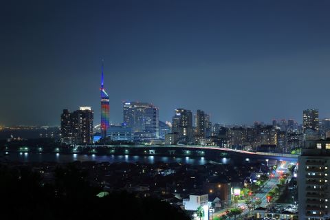 福岡タワーレインボーイルミネーション３