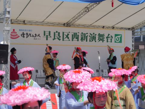 表敬団輪踊り