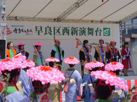 表敬団輪踊り２