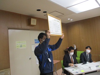 画像：実行委員会でお披露目