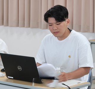 実行委員長