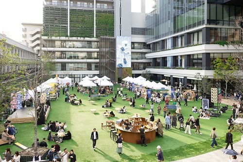 イベントの会場となる福岡大名ガーデンシティ・パークの画像