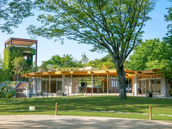 花や緑のあるライフスタイルの発見、発想、発信を生み出す「ボタニカルライフスクエア」