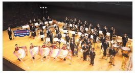 市消防音楽隊の演奏写真