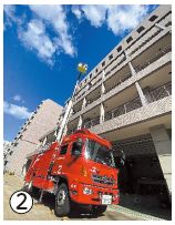 2. 小型はしご車試乗写真