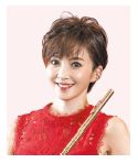フルート奏者の中西久美氏の写真